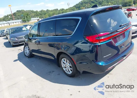 2023 Chrysler Pacifica Touring L from USA, damaged, VIN 2C4RC1BG8PR571752